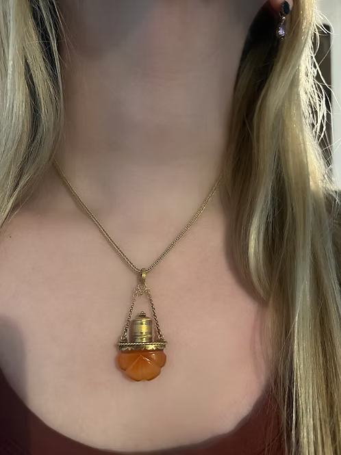 Regency Carnelian Scent Bottle Pendant