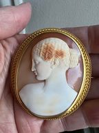 Venus d'Arles Cameo