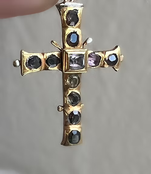 c17th Amethyst and Enamel Cross