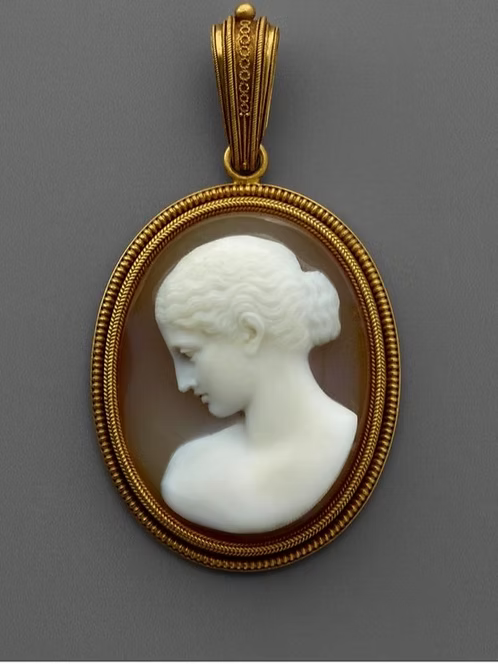 Venus d'Arles Cameo
