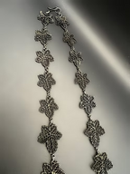 Berlin Iron Vine Leaves