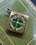 18ct Enamel Clover Locket