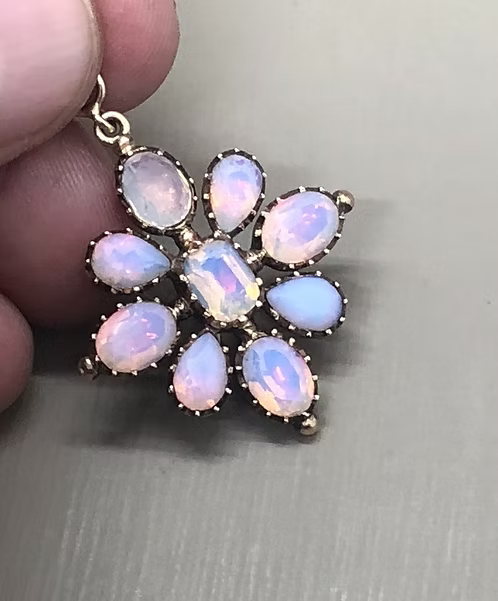 Opaline Paste Cruciform