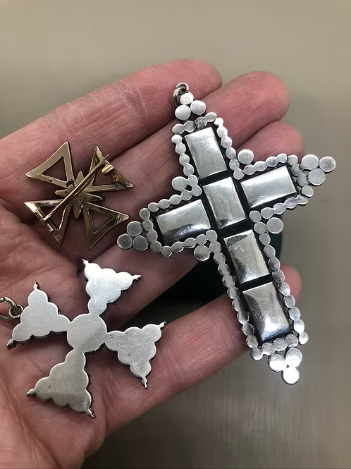 Maltese Victorian Paste Cross