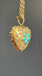 Georgian Regard Heart