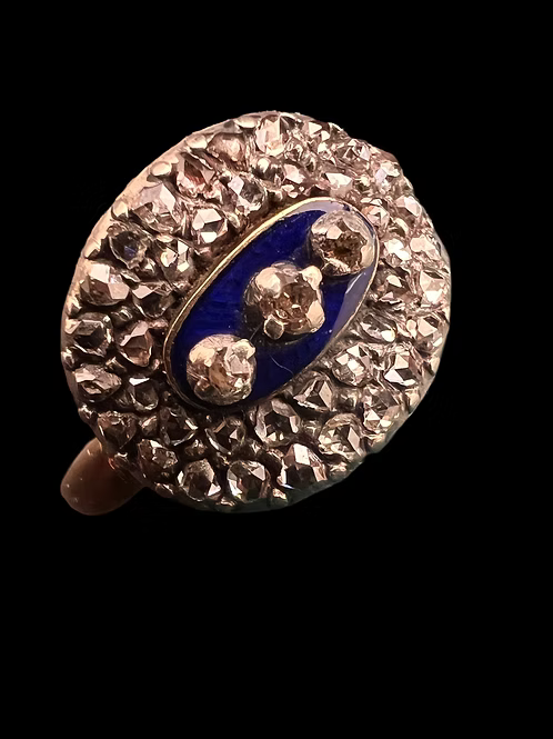 Regency Diamond Curved Cluster