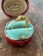 Thornhill Mouse Ring