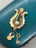Georgian Lyre