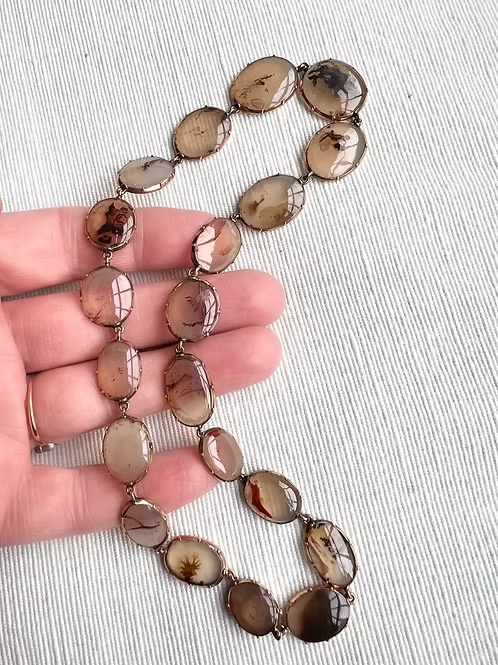 Georgian Moss Agate Rivière