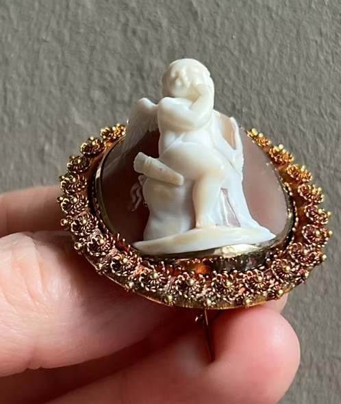 Seated Cupid Cameo