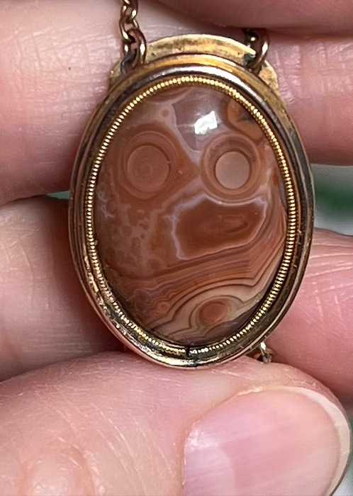 Georgian Specimen Agate Collar