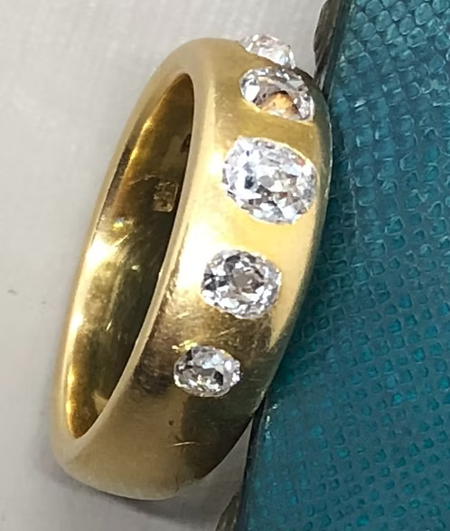 Victorian Diamond Flush-Set Rin