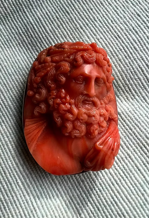 Coral Zeus