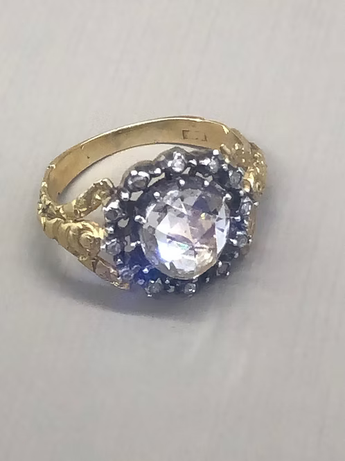 Rose-diamond Heart Cluster