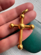 Gold Cross Pommée