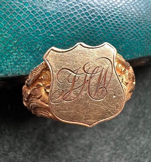 20ct Victorian Signet