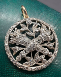 Emblems d’Amour Pendant