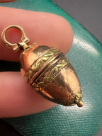 Swiss 2 colour gold Bonbonnière Pendant