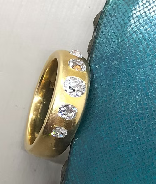 Victorian Diamond Flush-Set Rin