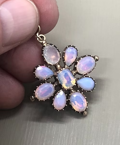 Opaline Paste Cruciform
