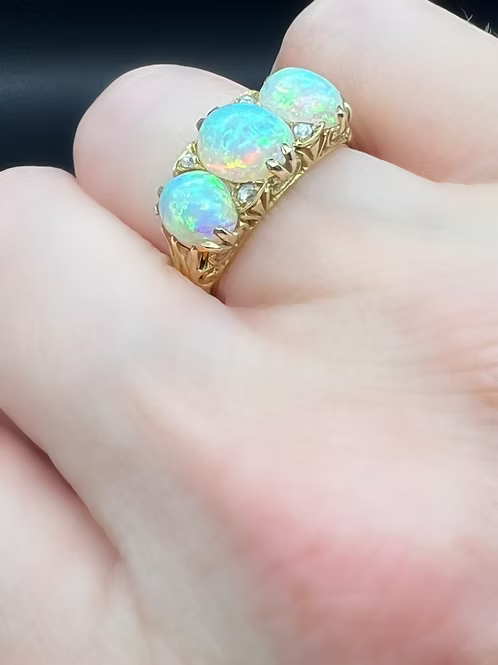 Victorian Opal 3 Stone