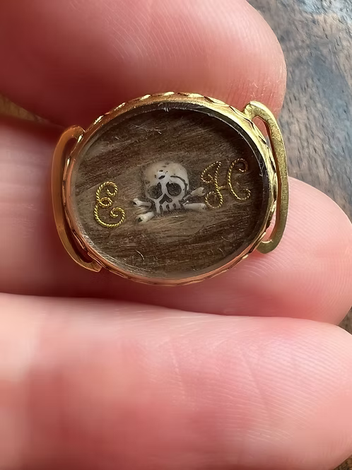 Stuart Crystal Skull slide c.1700