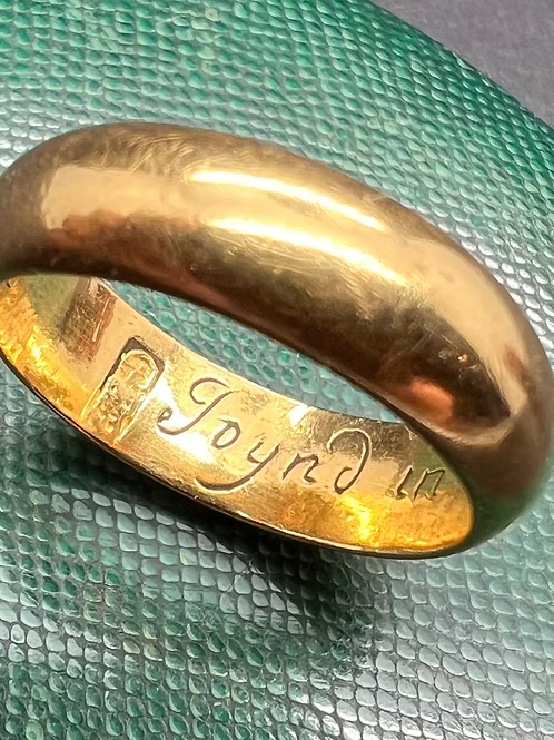 c17th Posy Ring