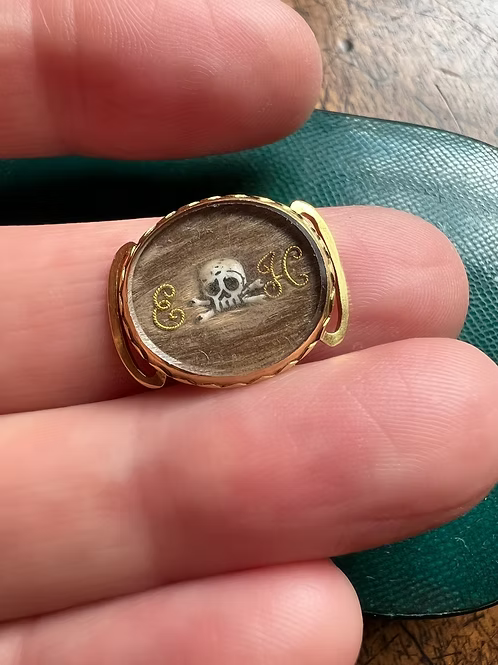 Stuart Crystal Skull slide c.1700