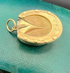 Horseshoe Locket from Olide