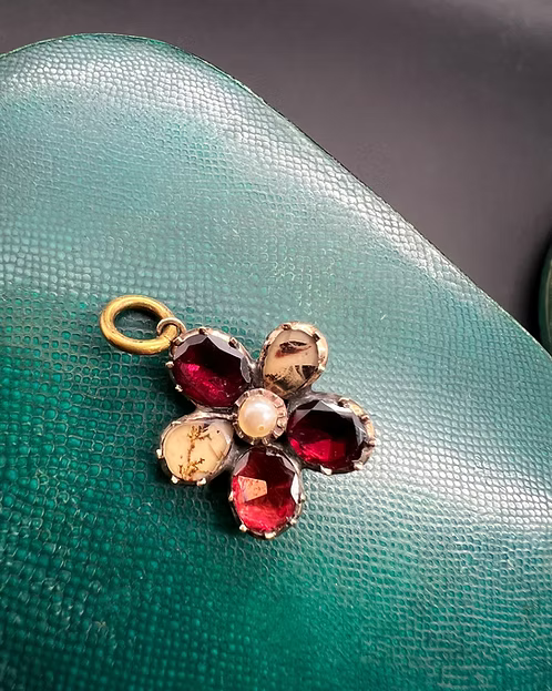 Moss Agate and Garnet Pansy