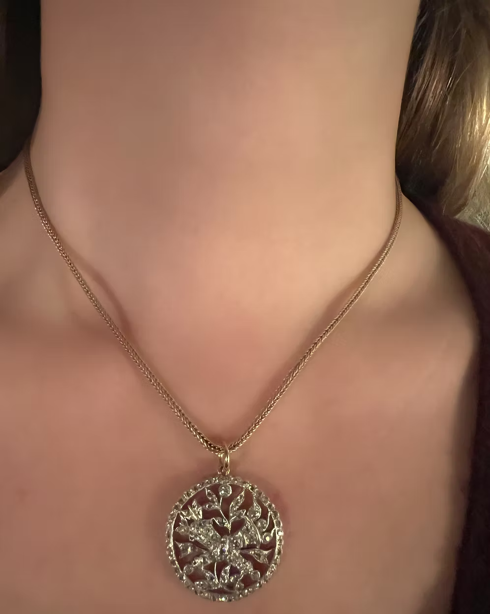 Emblems d’Amour Pendant