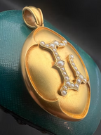 London and Ryder 15ct Victorian Lozenge Pendant