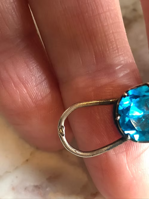 Electric Blue Paste Collar