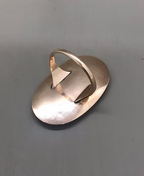 Silhouette Ring by Isabella Beetham