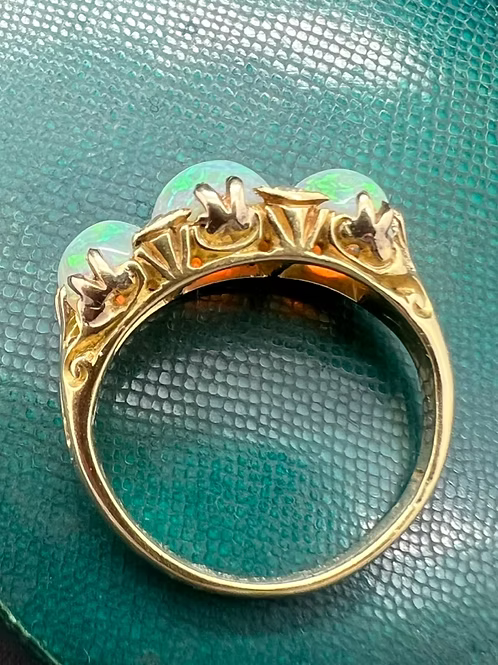 Victorian Opal 3 Stone