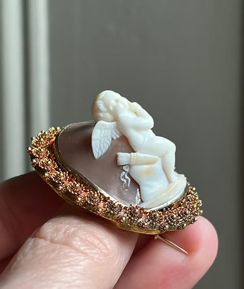Seated Cupid Cameo