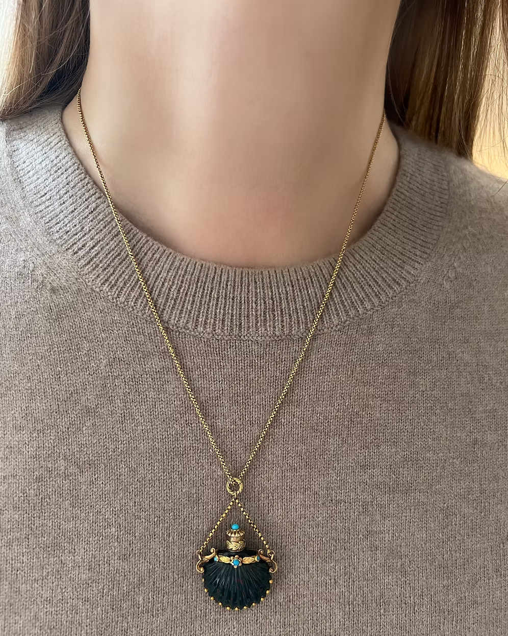 Bloodstone Scallop Scent Bottle Pendant