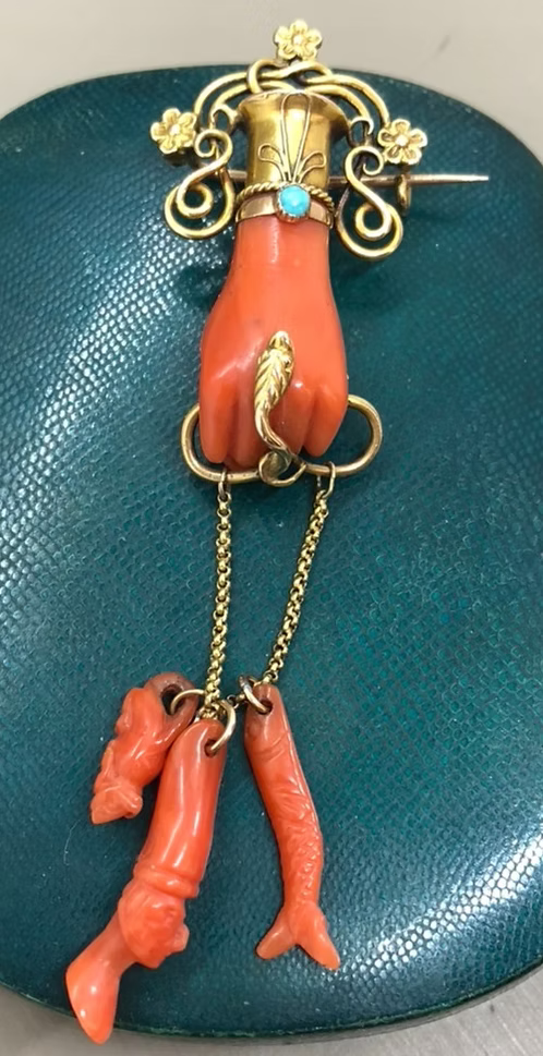Coral Mano c.1840