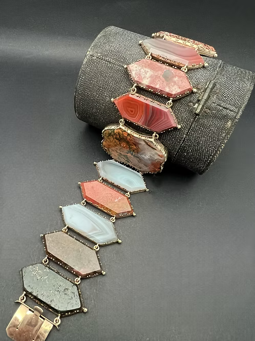 Georgian Agate Bracelet