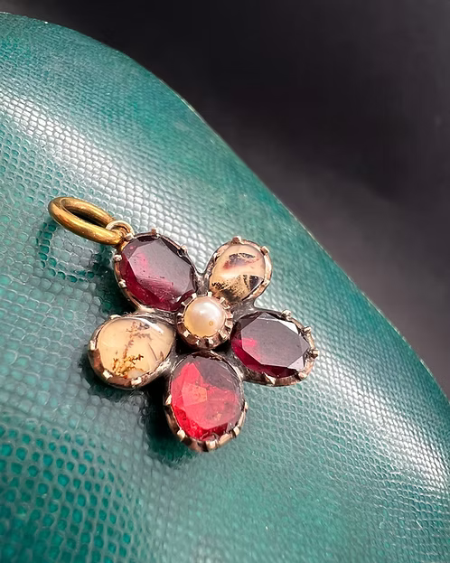 Moss Agate and Garnet Pansy