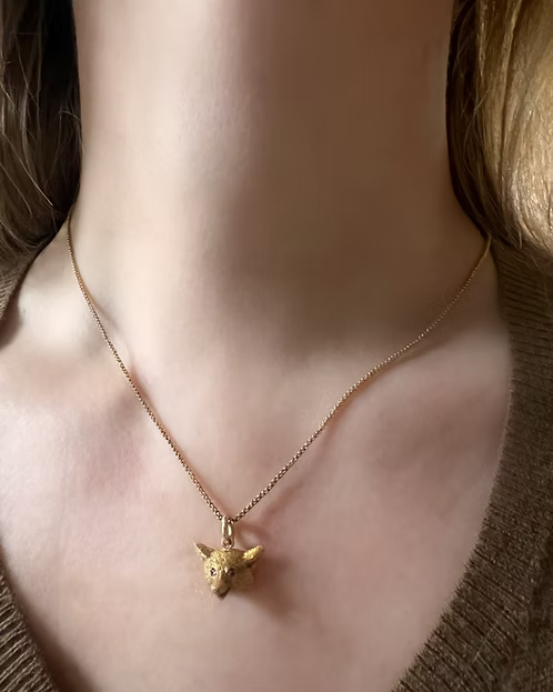 15 carat Fox Pendant