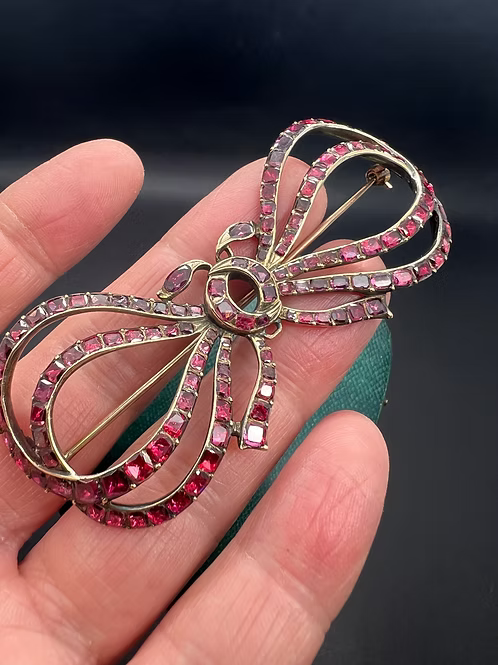 Georgian Garnet Bow
