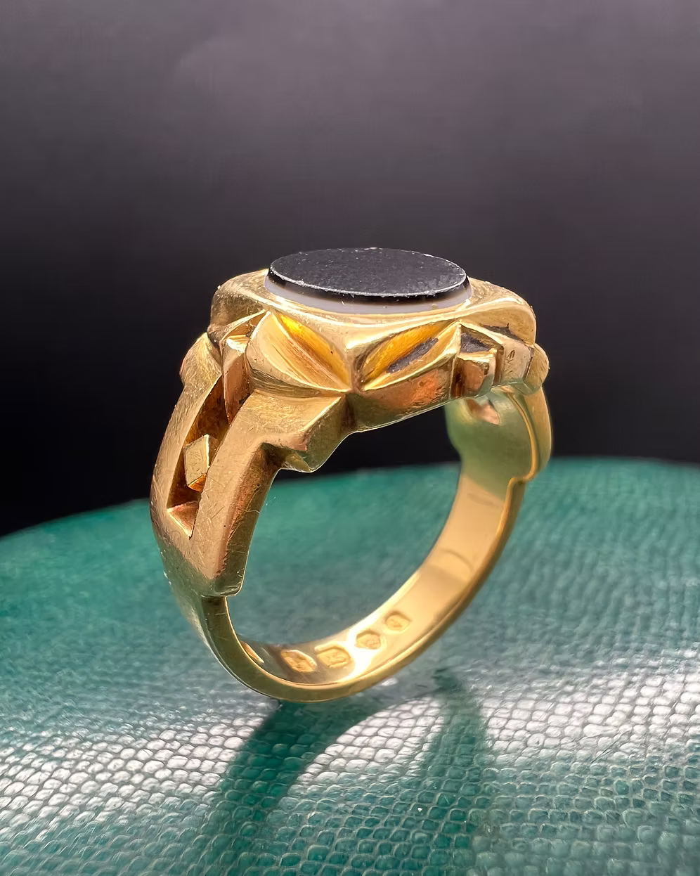 Victorian Signet 1871
