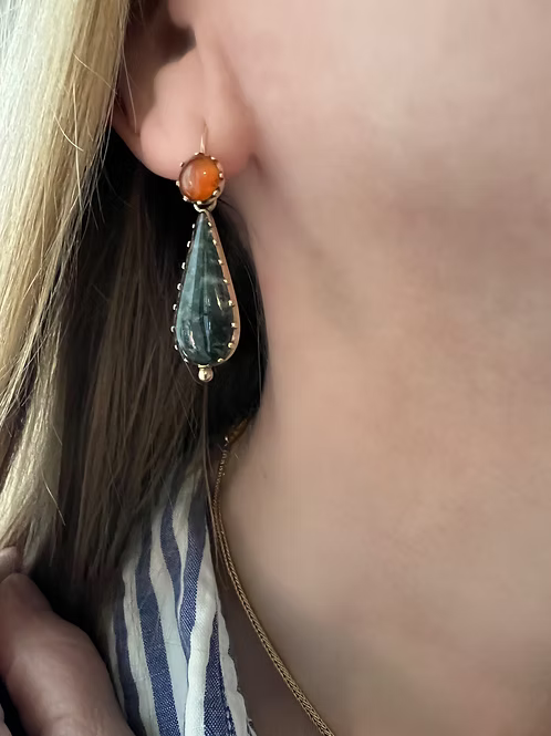 Georgian Moss Agate and Carnelian Earrings