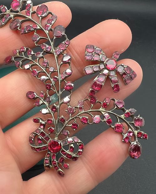 Flat-cut Garnet Aigrette c.1750