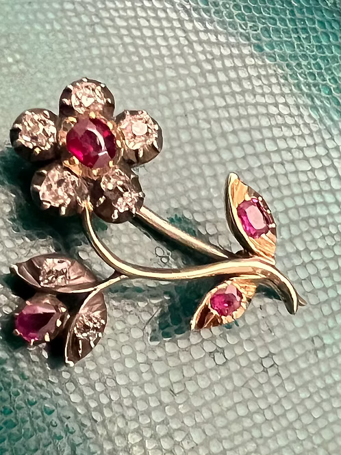 Ruby and Diamond Lacepin c.1820