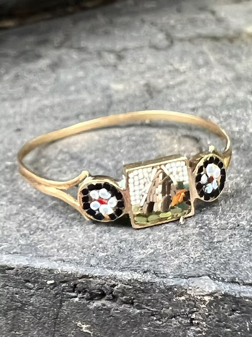 Micro mosaic ring of Pyramid of Cestius