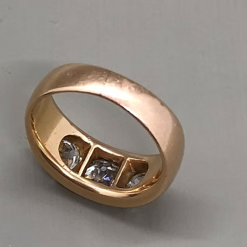 Old Cut Diamond 3 Stone