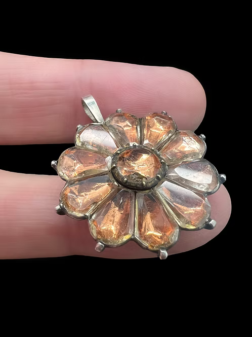 Portuguese Flower Pendant