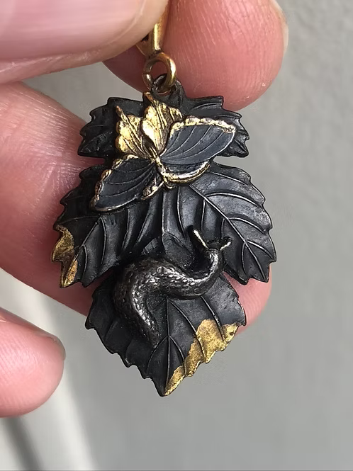 Shakudo Leaf